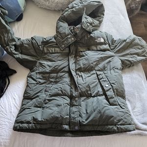 Northface Puffer Women🌸SALE🌸